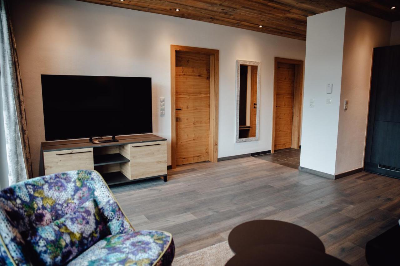 Zillertal Juwel Apartment Fuegen Ngoại thất bức ảnh